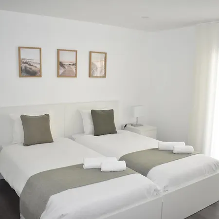 Casa Do Sapateiro * Ferrel (Leiria)